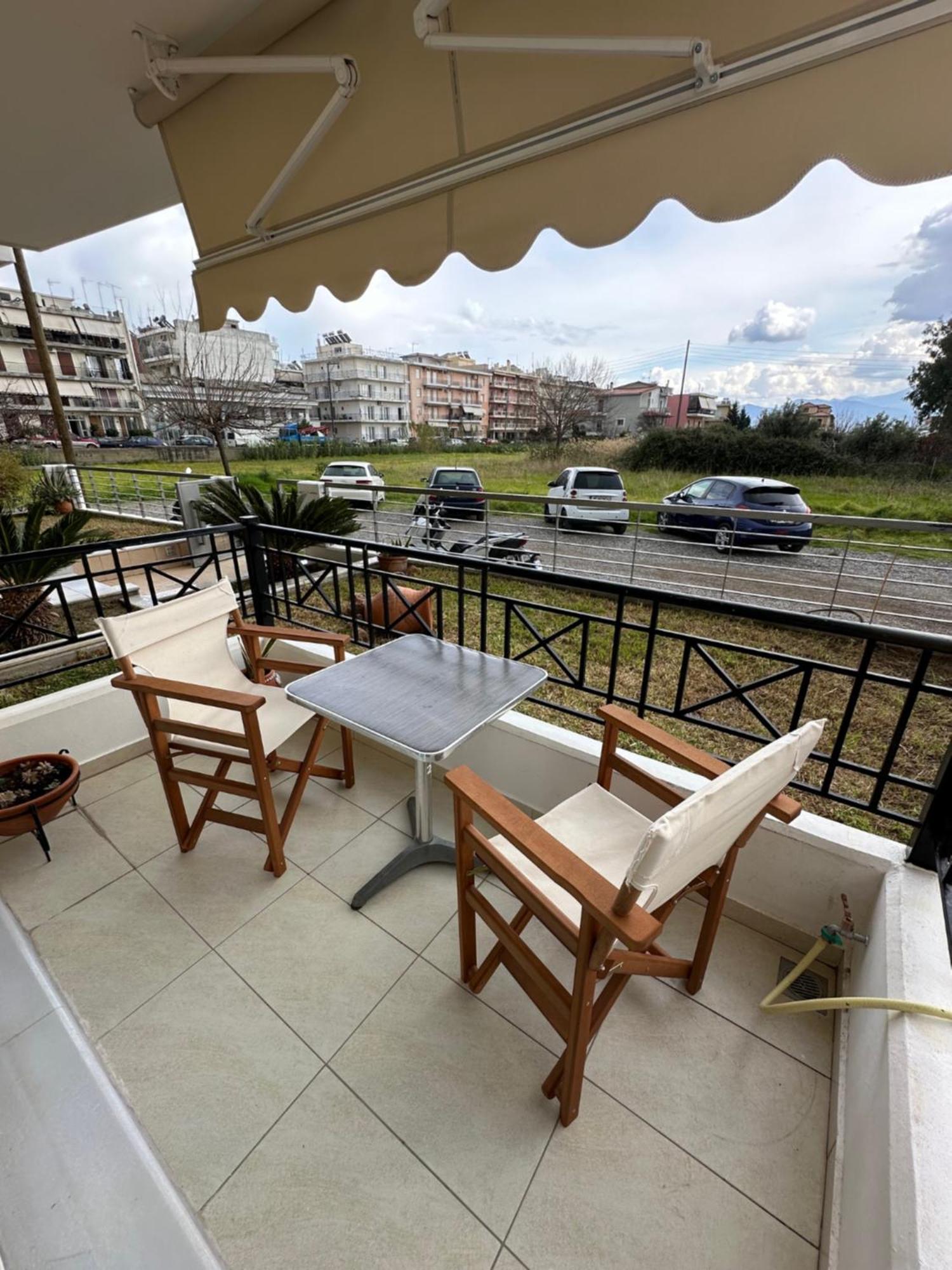 R Apartment Нафпактос Экстерьер фото